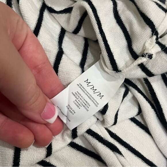 CAbi White and Black Striped Jersey Knit Long Sleeve Tiefront Size M - Picture 8 of 10